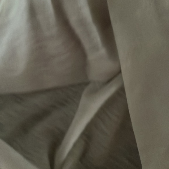 It is crossed on the bottom with a unicorn in the middle of a hart - Picture 3 of 3